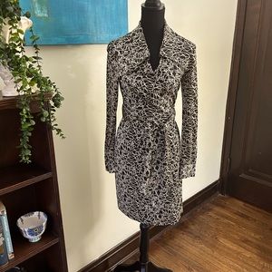 70s Vintage Diane Von Furstenberg 100% Silk Knit Wrap Dress